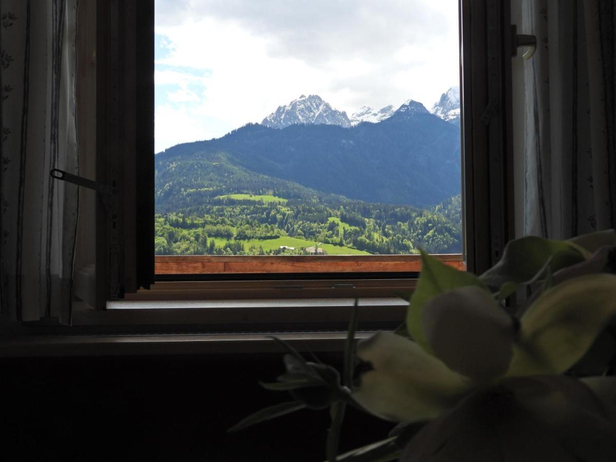 Bio-Bauernhof Einberghof Apartment Pfarrwerfen Bagian luar foto