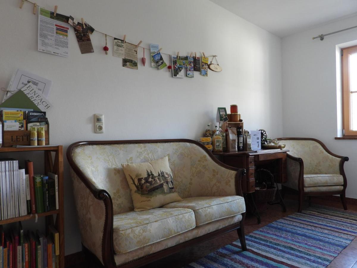 Bio-Bauernhof Einberghof Apartment Pfarrwerfen Bagian luar foto